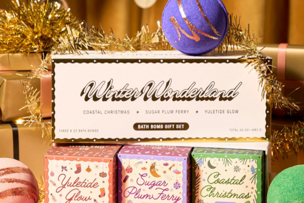 紫色のクリスマスのデザインとパターン